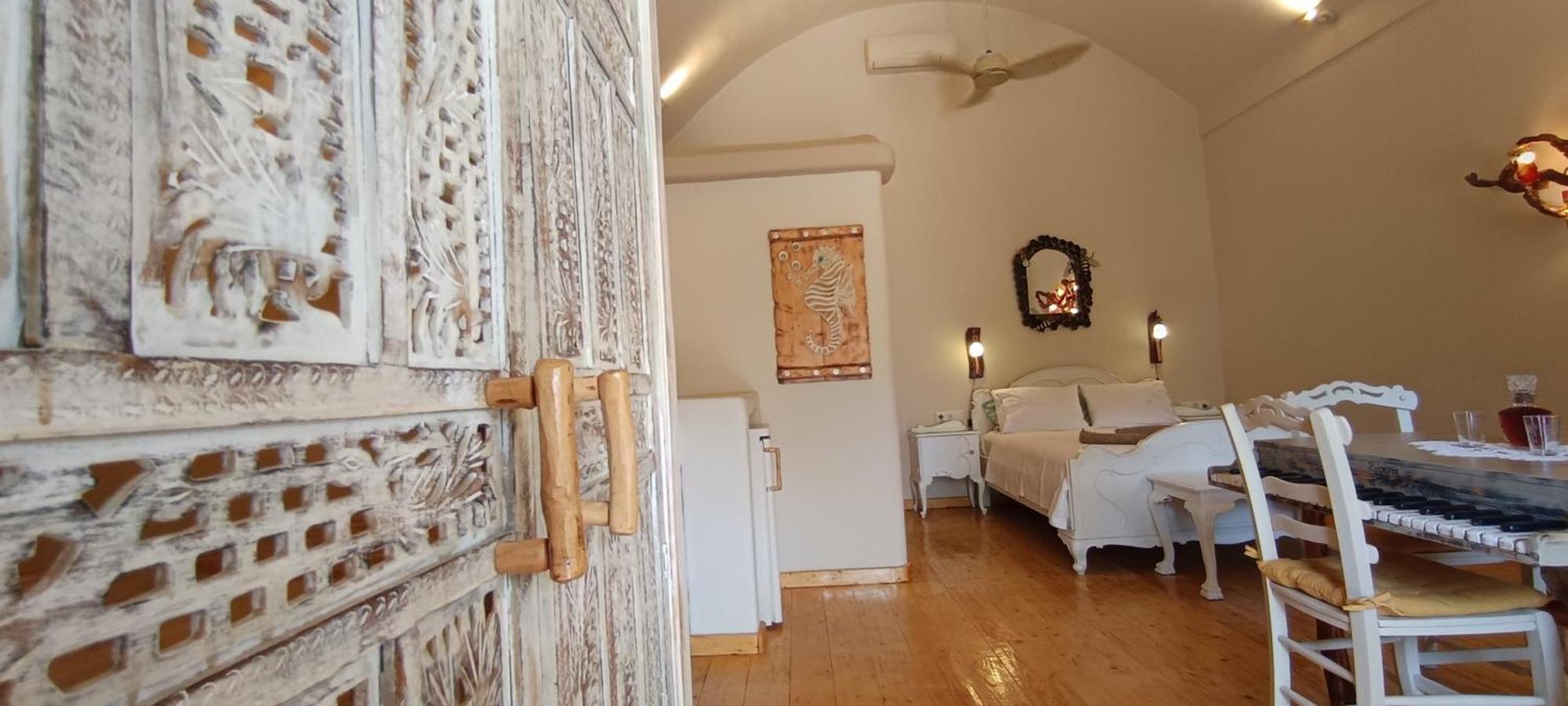 Aliori Art Caves Hotel Aegiali Ngoại thất bức ảnh